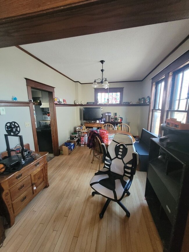 Photo - AVAILABLE JUNE - 3 Bed 1 Bath w/ Bonus Attic Hangout
