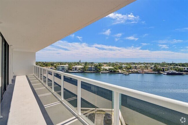 Building Photo - 20515 E Country Club Dr Unit 745 Rental