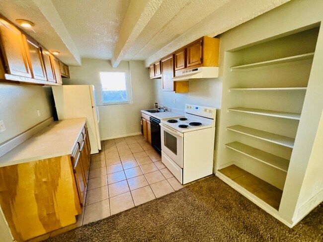 Photo - Studio Apartment in Denver - Ground Level - Move in Ready! Unit B2
