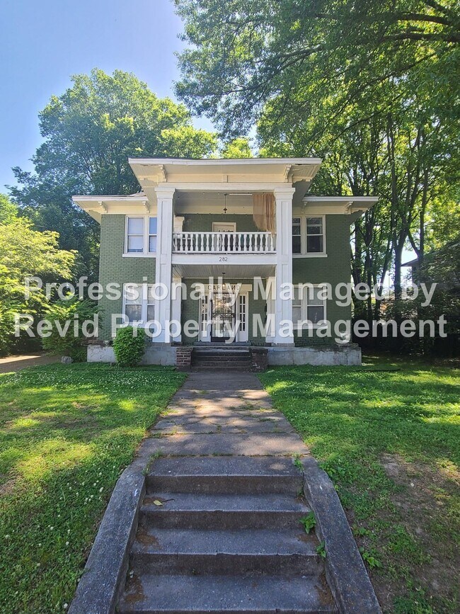 Building Photo - Move In Special! First Month Free! Unit 282 Garland #3