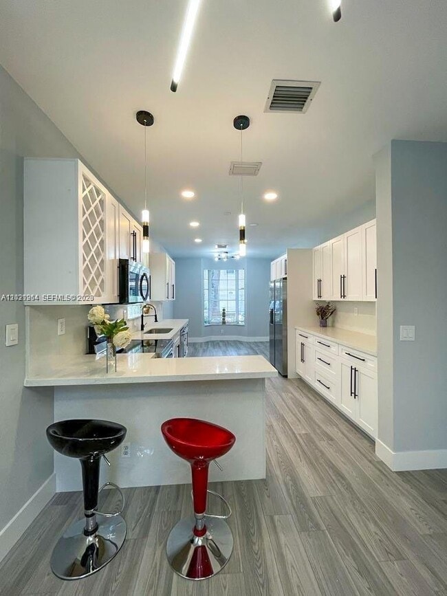 Photo - 1261 Hayes St