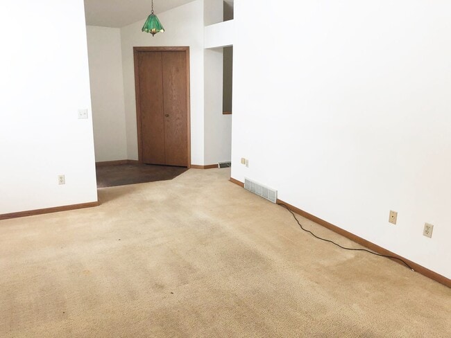 Photo - 3 Bedroom, 3 Bath Home With 2-Car Attached Garage In Rothschild