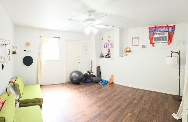 Photo - 1523 Thurston Ave Unit 1523 Thurston, Downstairs