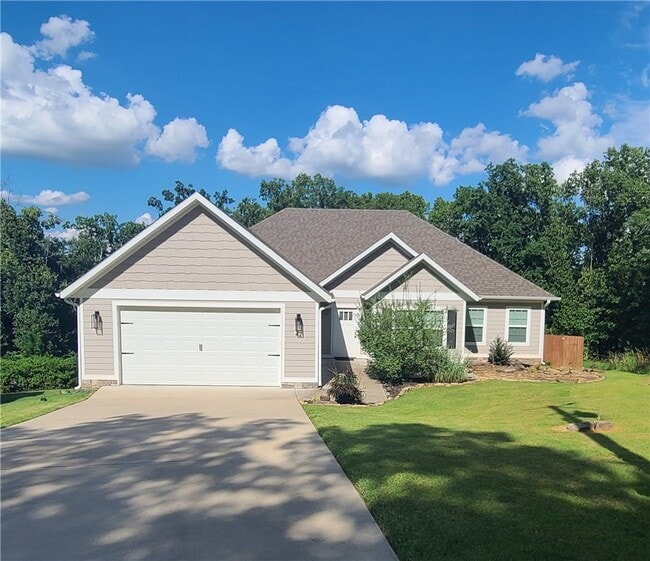 Building Photo - 42 Tummell Dr