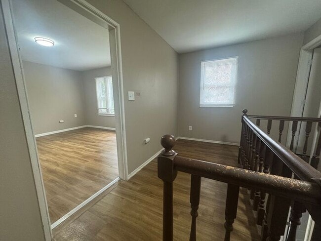 Photo - 4 Bed/2 Bath Ranch