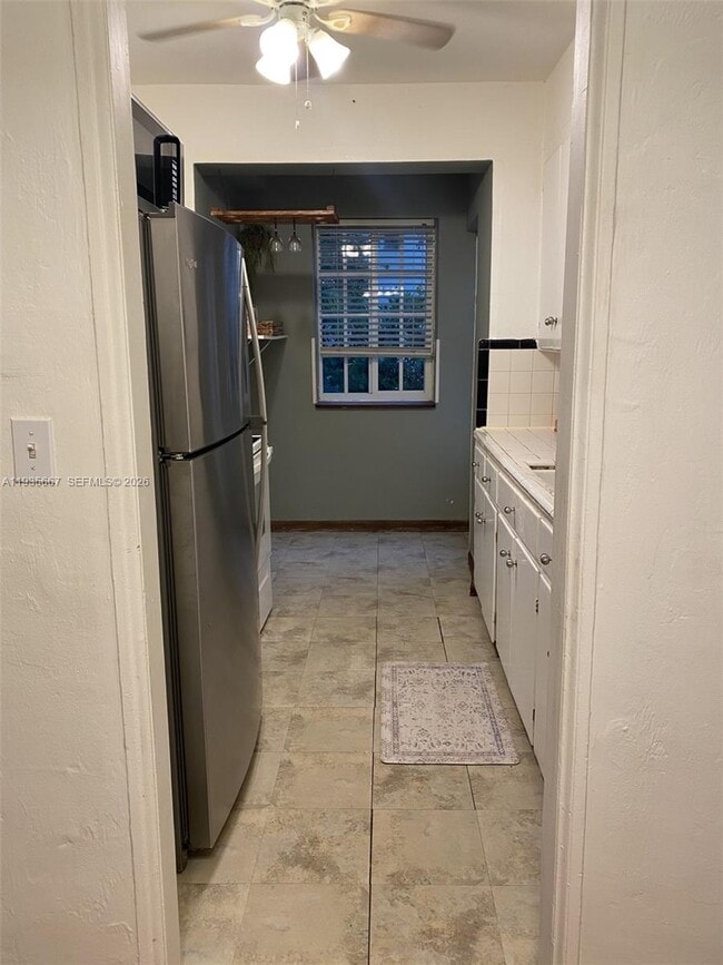 Photo - 11701 NE 11th Pl Unit 1