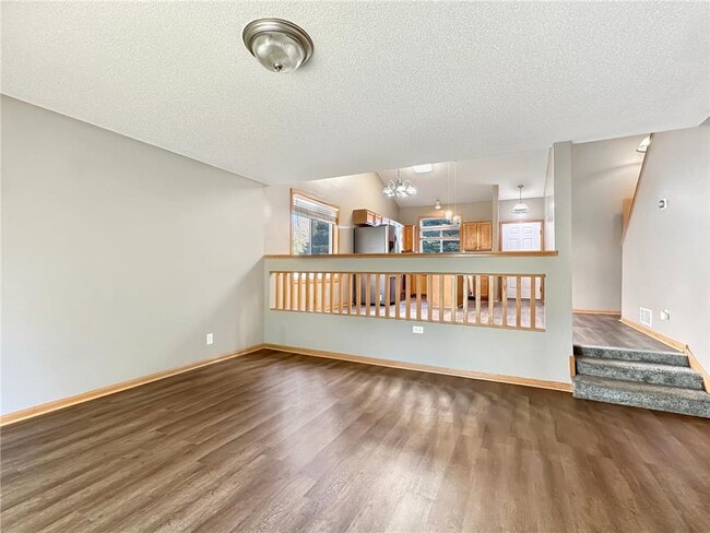 Photo - 1556 Chartreux Ave Casa Adosada