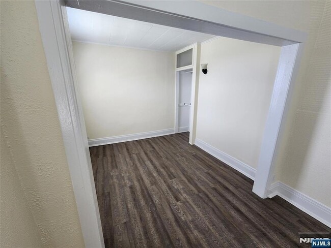 Photo - 432 Broad Ave