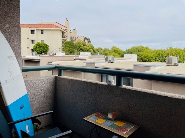 Photo - 8300 Manitoba St