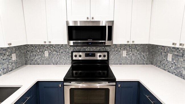 Photo - 3601 Longmeadow