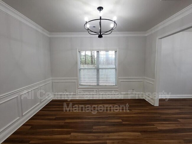 Photo - 4231 Suwanee Brook Ct