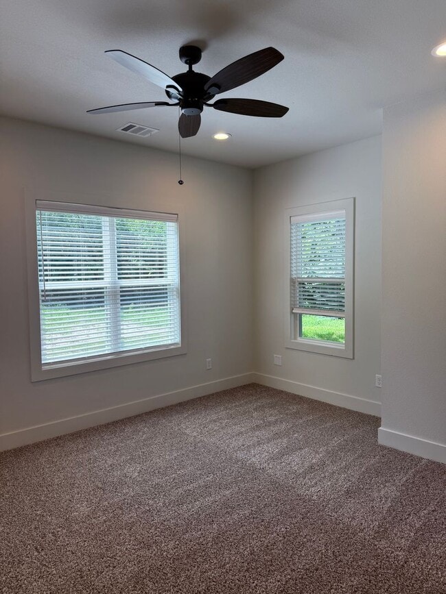 Photo - 1412 Magnolia Dr