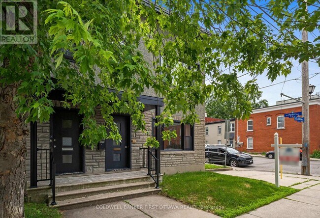 Photo - 72 St Andrew St