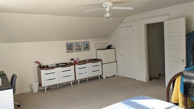 Photo - 422 S Jefferson St Unit 2