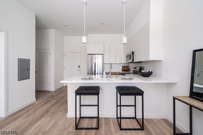 28 Irvine Turner Blvd Unit 206