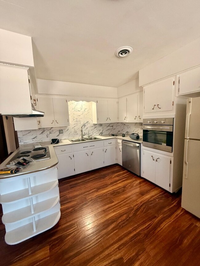 Photo - 3 Bedroom in heart Loves Park