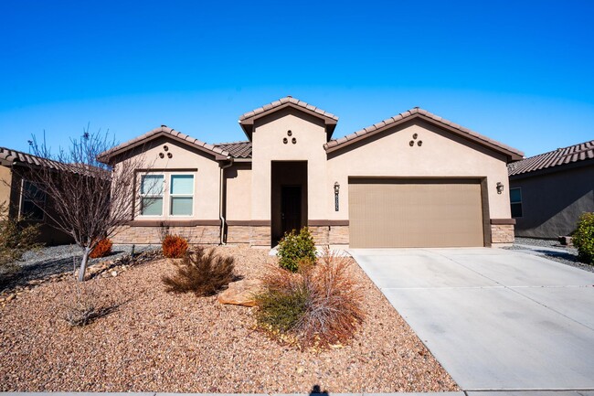 3 Bedroom 2 Bathroom with 2 Car Garage - 3 Bedroom 2 Bathroom with 2 Car Garage House