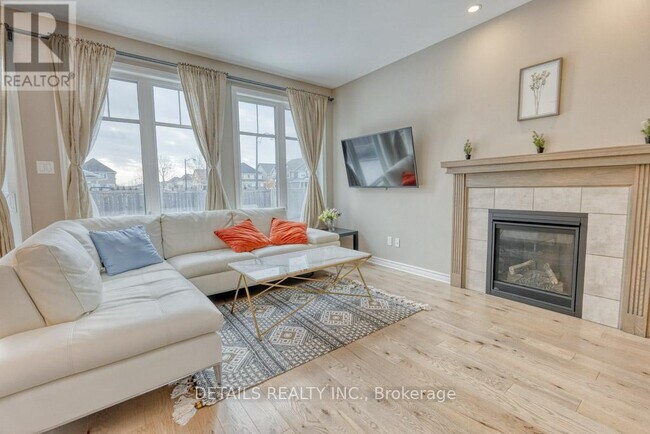 Photo - 264 Brambling Way