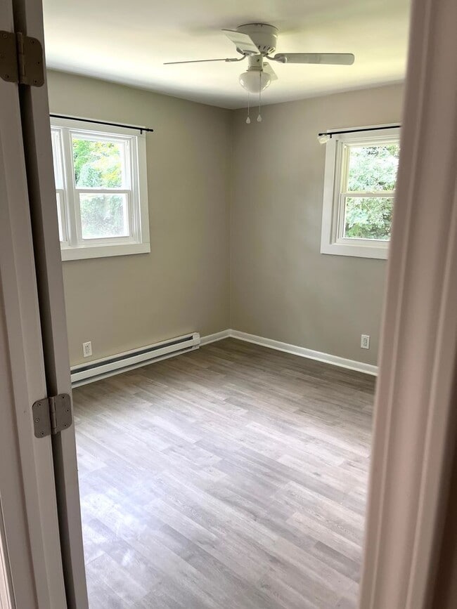 Photo - 106 Lassiter Dr Unit Apartment B