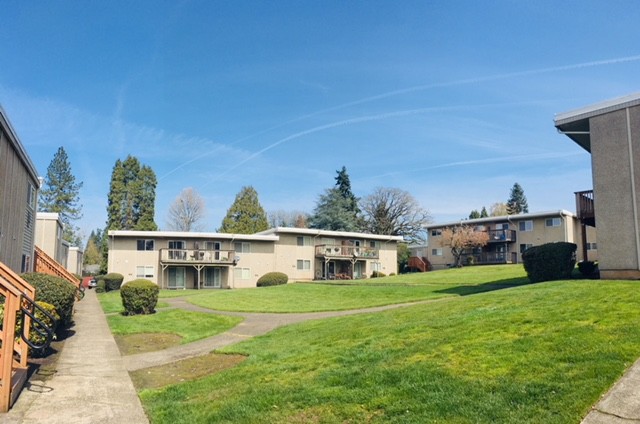 Patio - Driftwood Terrace Apartments