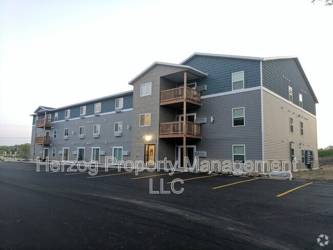 Building Photo - 401 N Tower Rd Unit Apt. # 111