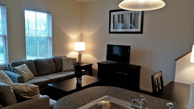Norcross Station Apartments