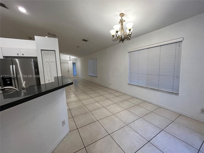 Photo - 1467 Sunset Way
