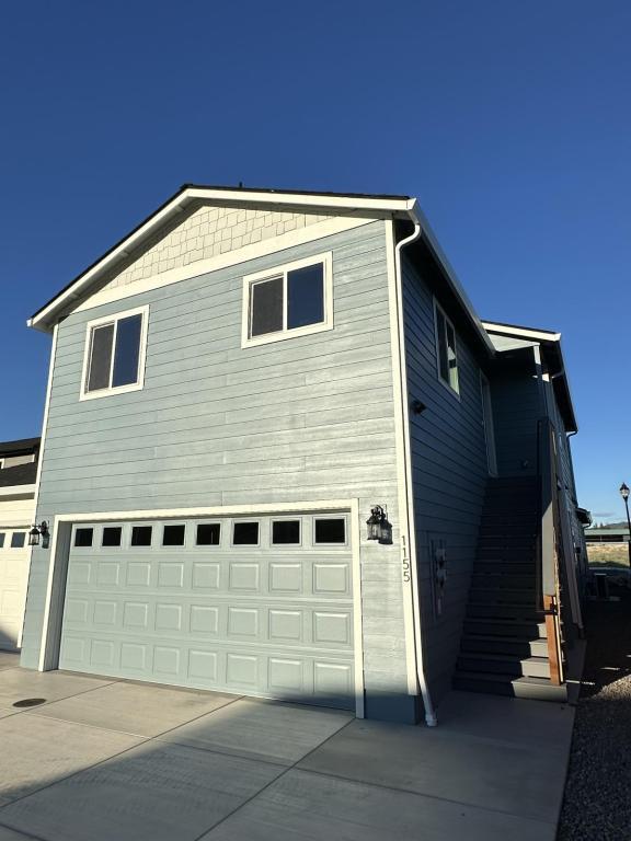Photo - 1149 Annalise St
