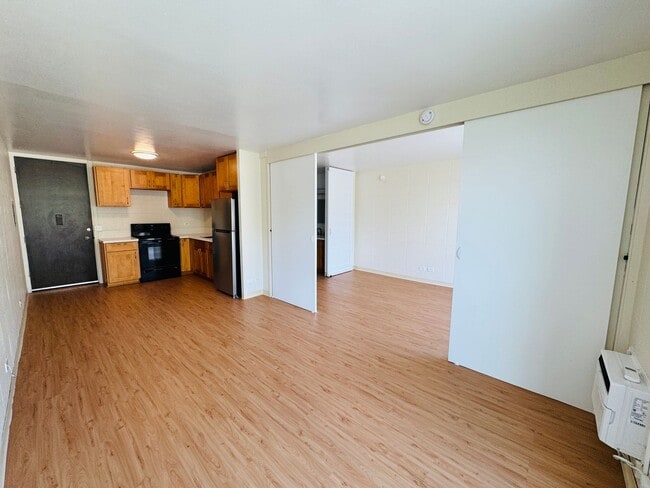 Photo - 1-Bedroom Condo in the Heart of Honolulu – Newly Renovated - with parking!