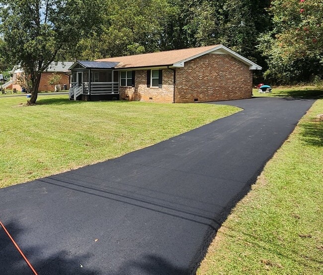 Photo - 60 Caroline Ave Unit A