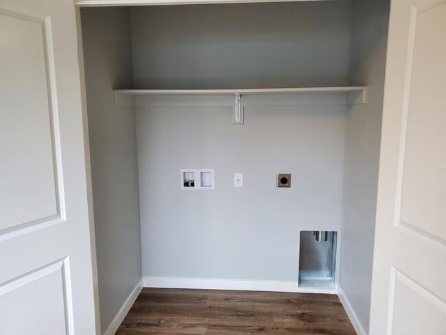 Photo - 220 Cheryl Ln Unit 1