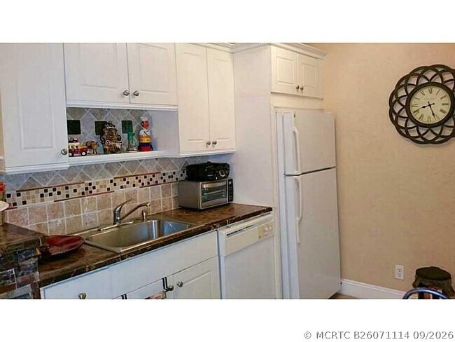 Photo - 760 SE 2nd Ave