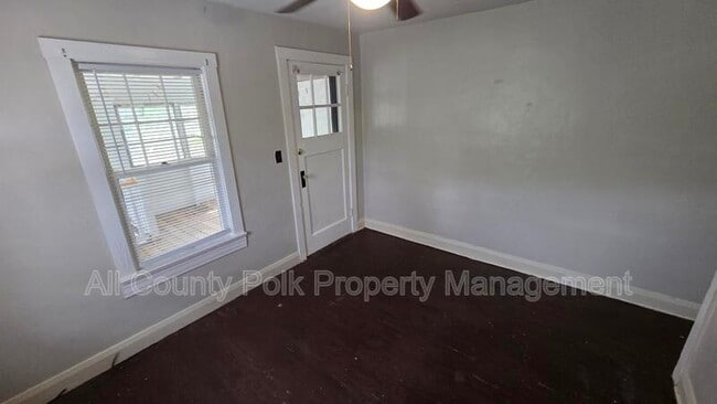 Photo - 918 E Lime St Unidad #2