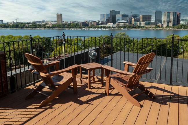 Photo - 182 Beacon St Unidad 3A