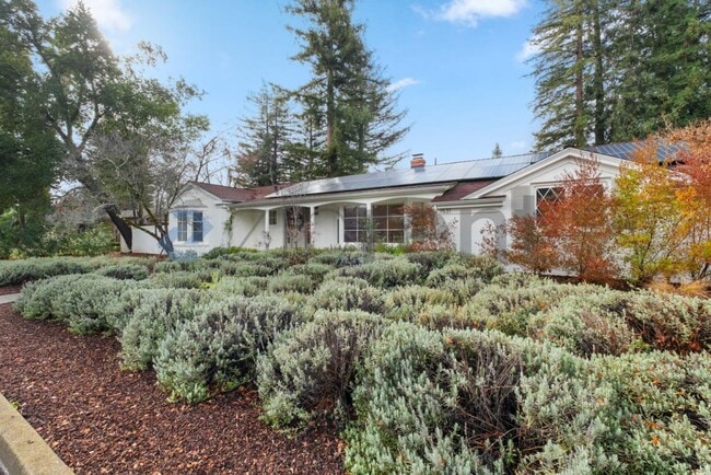 Photo - 1531 Silver Trail