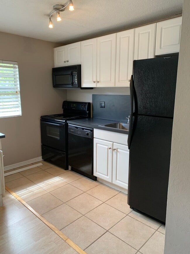 Photo - Cozy 1 Bed 1 Bath Condo in Delaney Park- Downtown Orlando