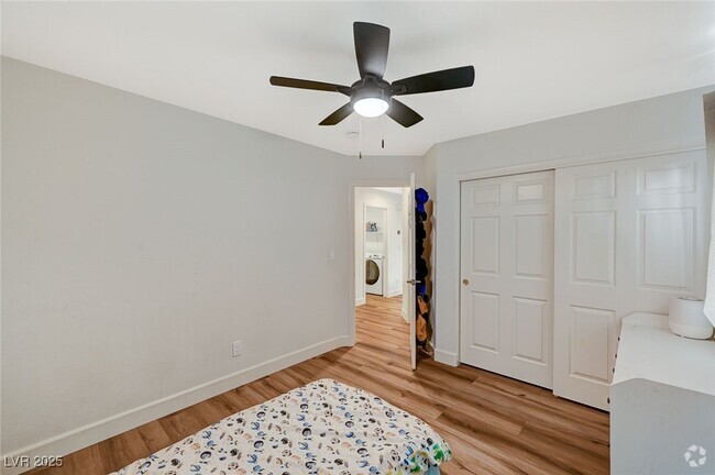 Building Photo - 10741 Turquoise Valley Dr Rental