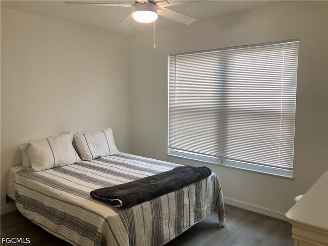 Photo - 16881 Davis Rd Unit 214
