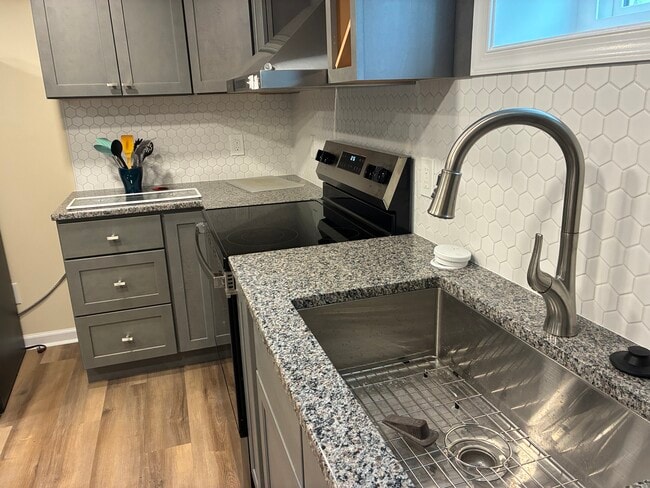 Photo - 1006 Willard Dr Unit Fully furnished apartment