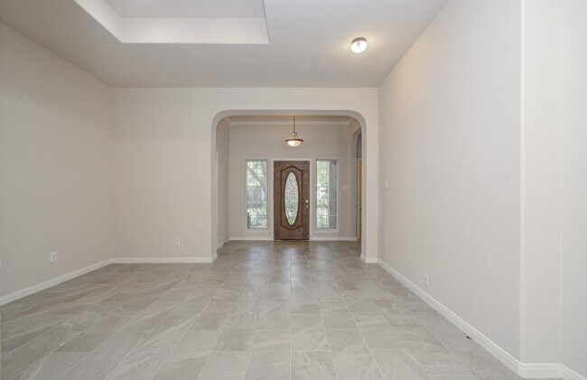 17611 Emerald Garden Ln