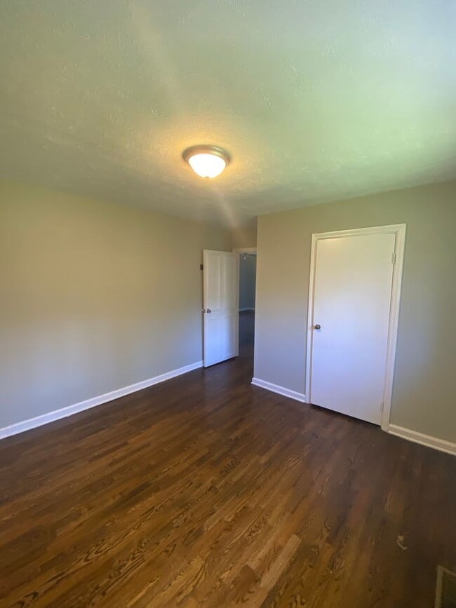 Photo - Perfect location in West Knoxville!!