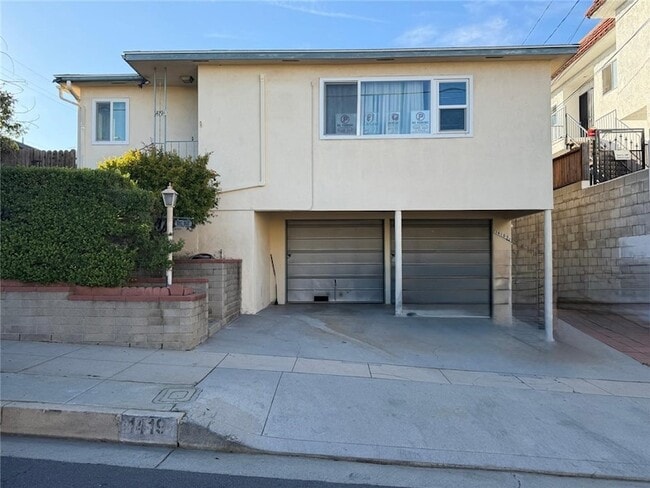 Building Photo - 1419 Prospect Ave