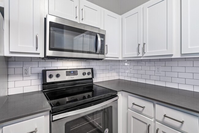 Center Pointe Apartment Homes