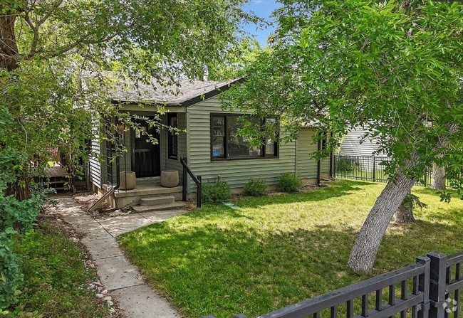 Building Photo - 5355 S Windermere St Rental