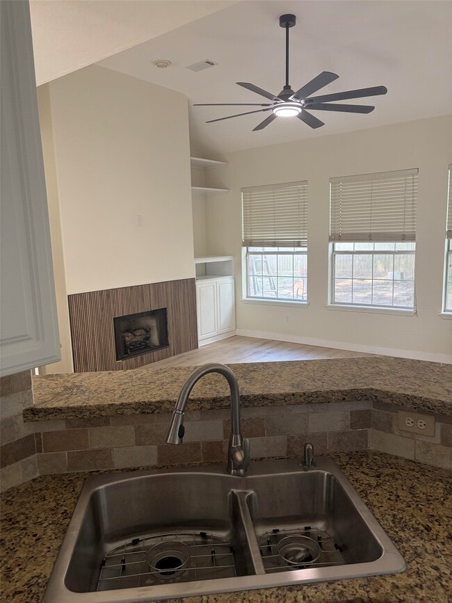 Photo - 22 E Sterling Pond Cir