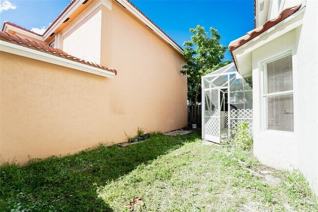 Photo - 10646 Lake Oak Way