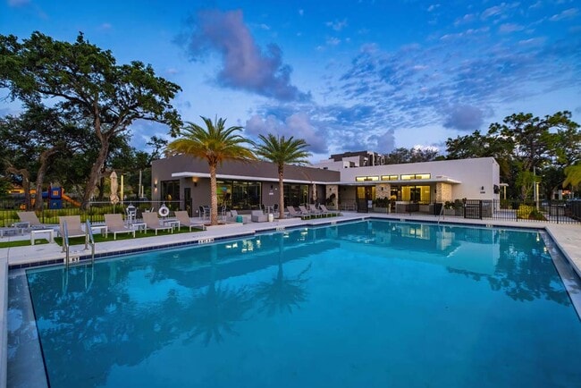 Building Photo - Oak Enclave Rental