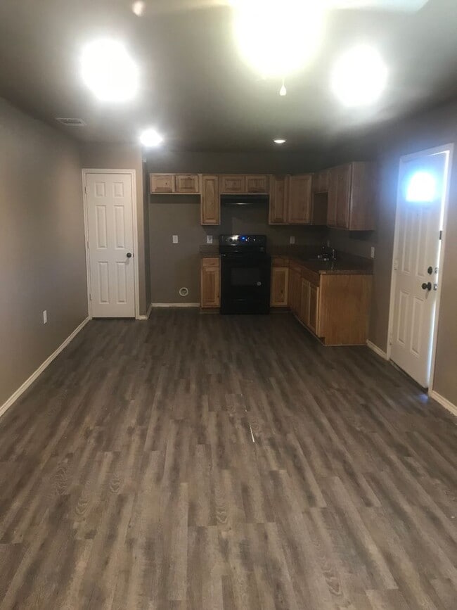 Photo - 526 46th St Unidad B