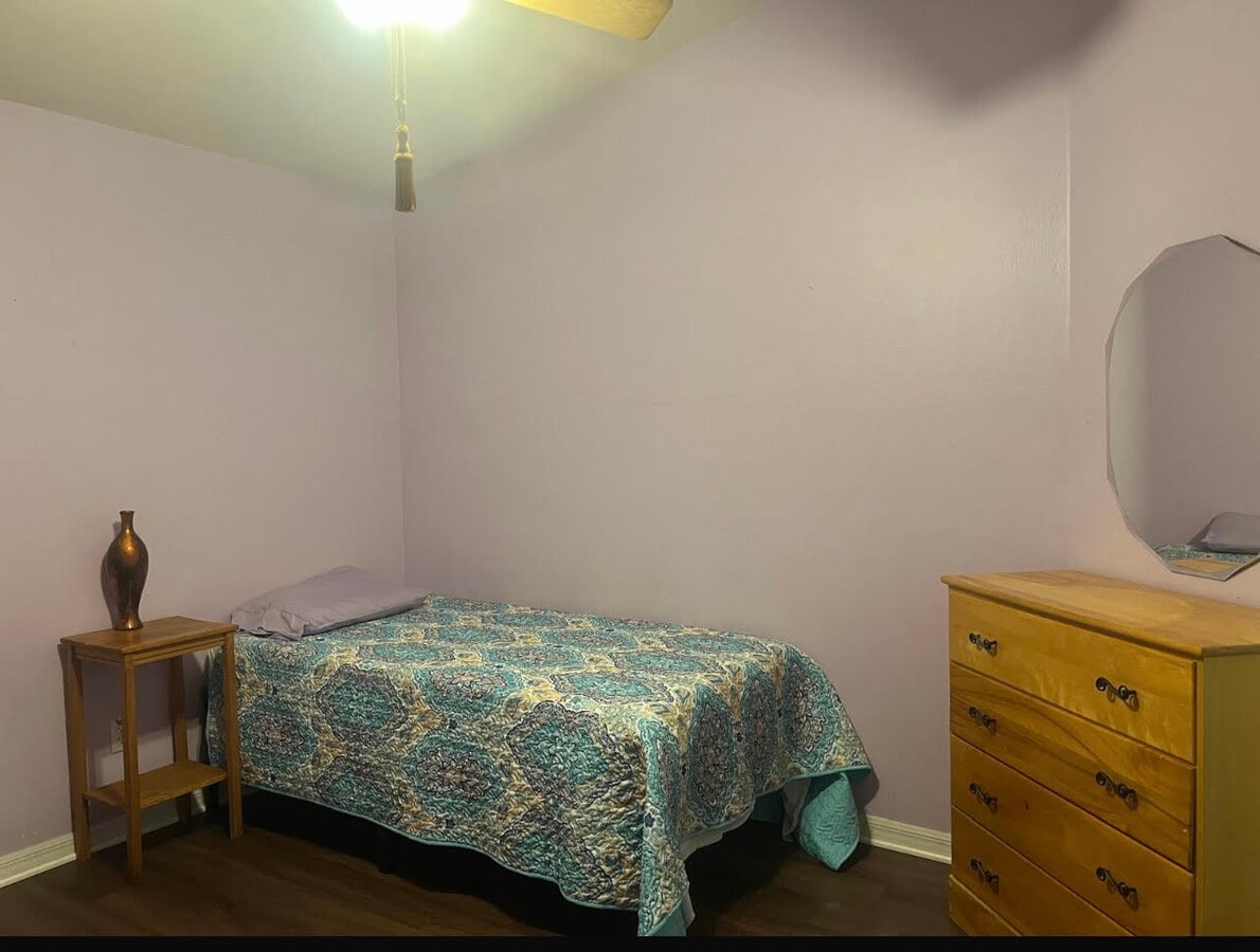 Photo - 8460 Village Edge Cir