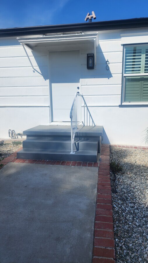 Photo - 6069 Comey Ave Unidad 6069